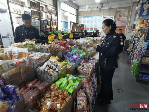 西平縣市場監督管理局柏苑市場監管所開展“國慶中秋”雙節食品安全專項檢查行動，守護群眾“舌尖上的安全”